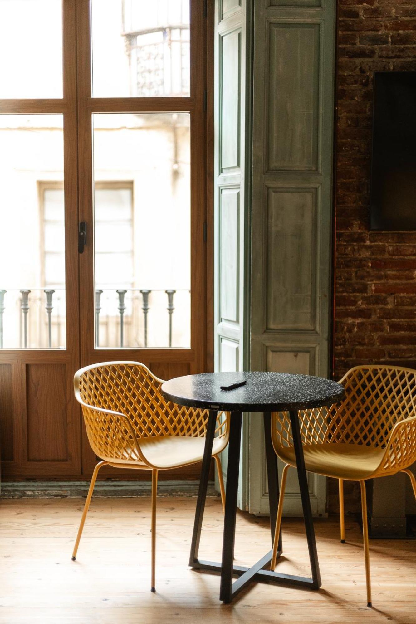 Rincon Del Conde Suites レオン エクステリア 写真